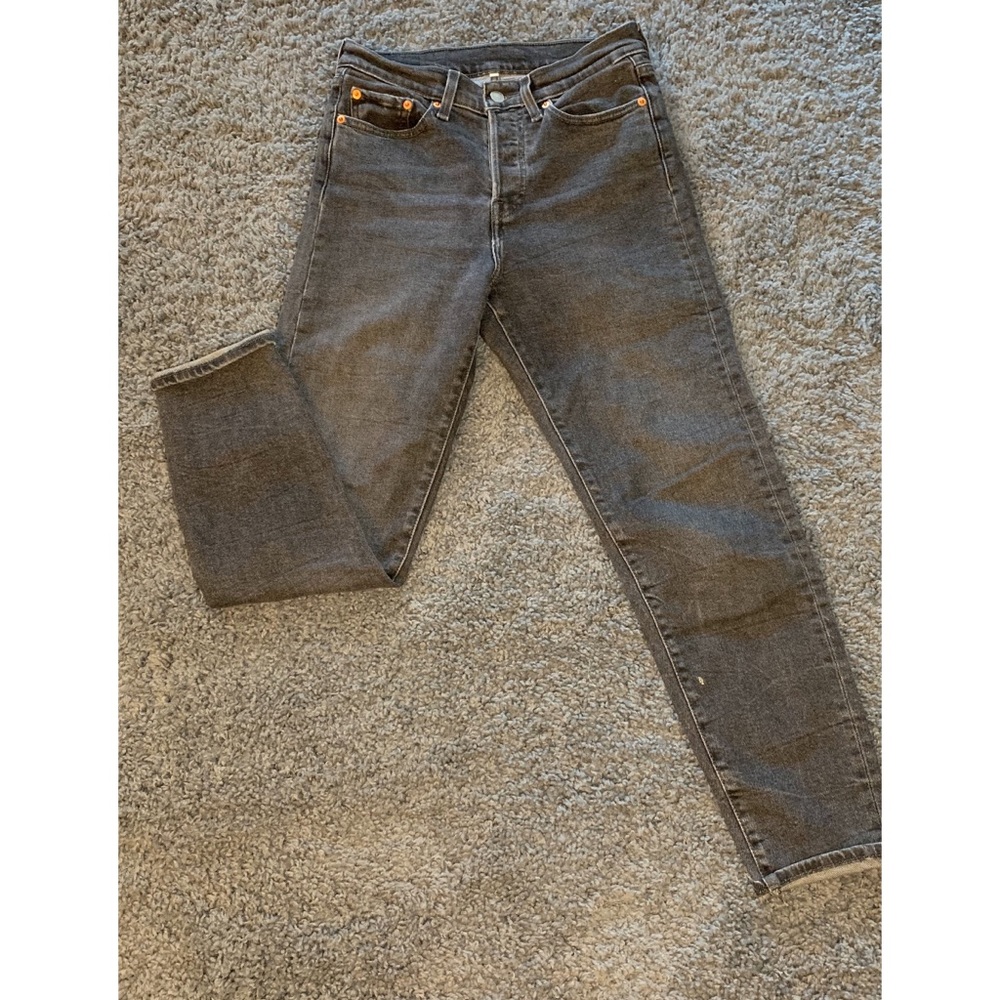 Levi’s High Waist Straight Leg Cropped Jeans